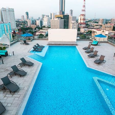 Luxent Hotel Quezon City Dış mekan fotoğraf