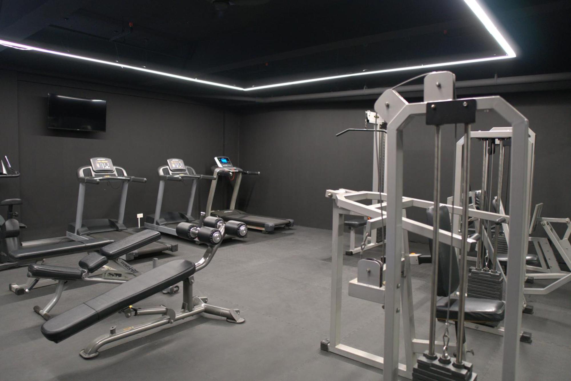 Luxent Hotel Quezon City Dış mekan fotoğraf