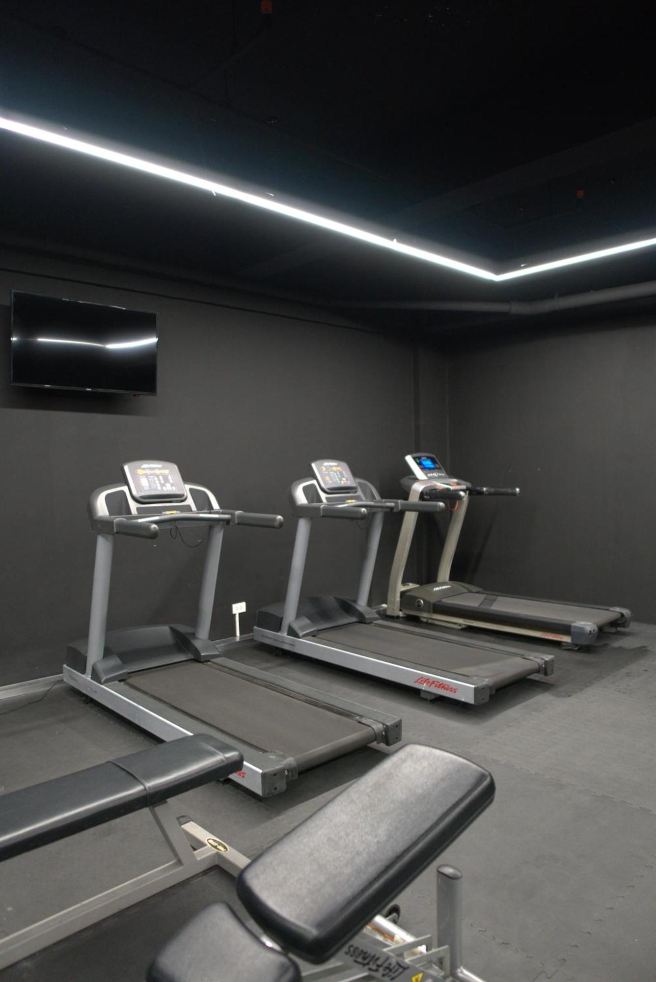 Luxent Hotel Quezon City Dış mekan fotoğraf