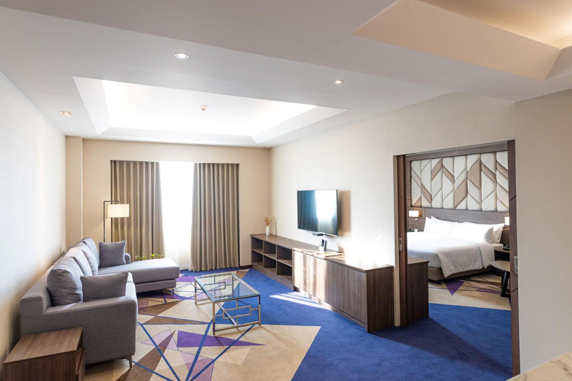 Luxent Hotel Quezon City Dış mekan fotoğraf