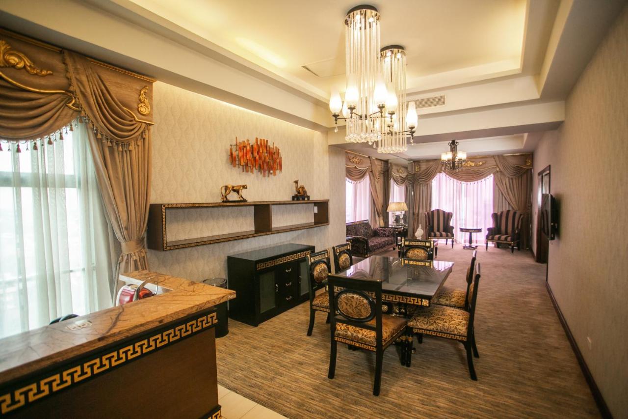 Luxent Hotel Quezon City Dış mekan fotoğraf