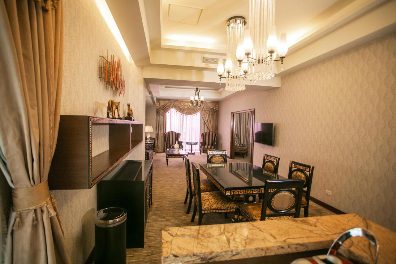 Luxent Hotel Quezon City Dış mekan fotoğraf