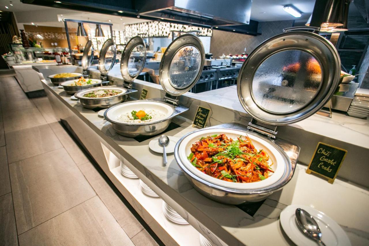 Luxent Hotel Quezon City Dış mekan fotoğraf