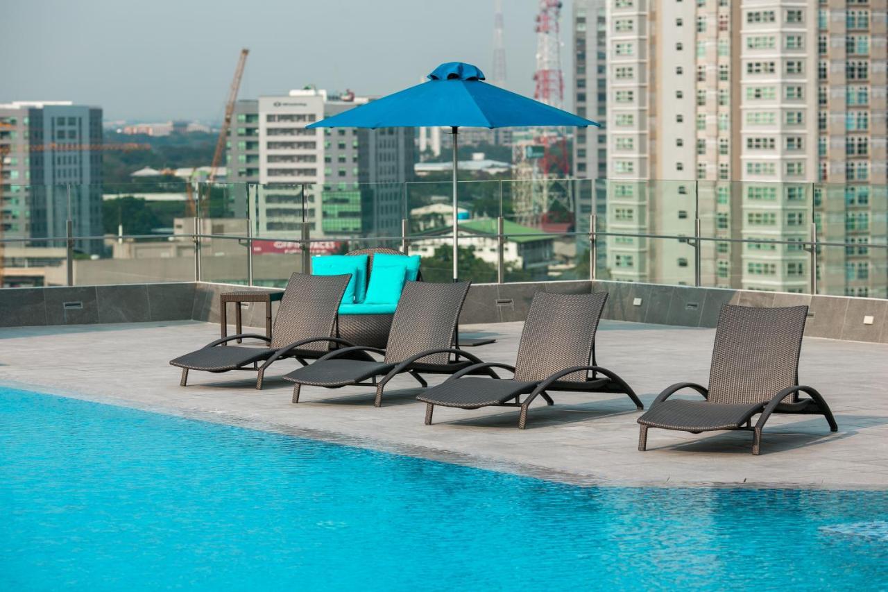 Luxent Hotel Quezon City Dış mekan fotoğraf